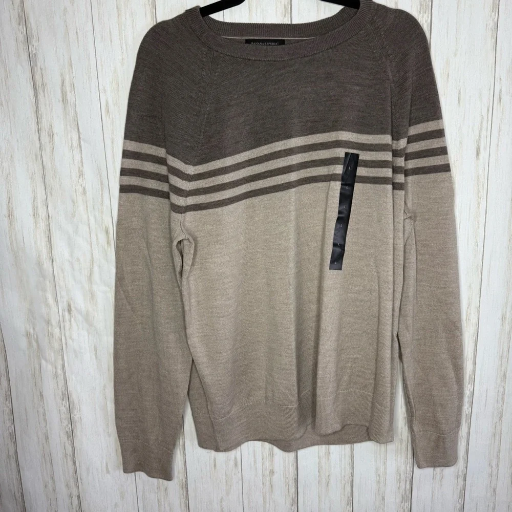 Banana Republic NWT merino wool Taupe Striped Sweater